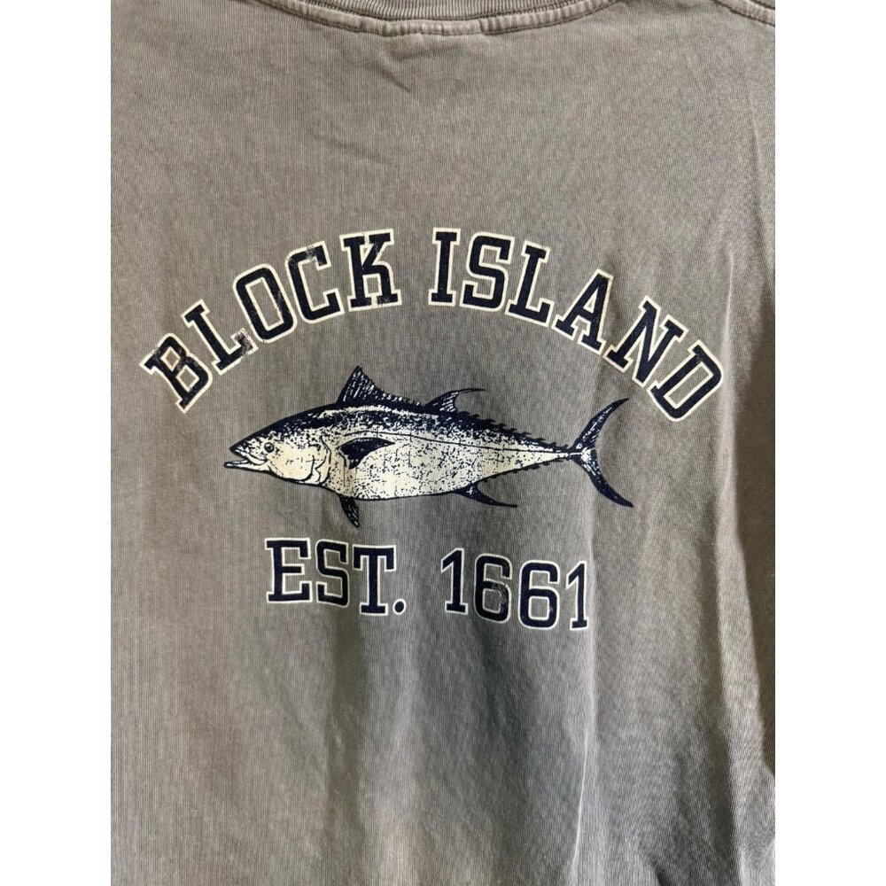 Block Island Graphic T-Shirt Coastal Relax Fit Small see pic for stain small